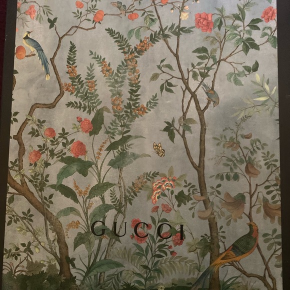 Women Gucci Hummingbird Espadrilles Slip On shoes. Only worn a few times size 8. - Picture 6 of 9